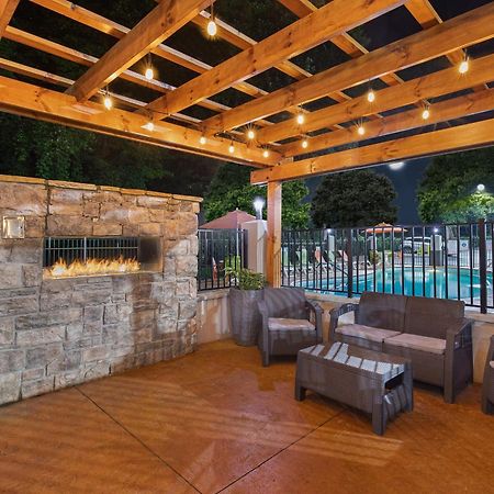 Super 8 By Wyndham Pigeon Forge-Emert St Ngoại thất bức ảnh