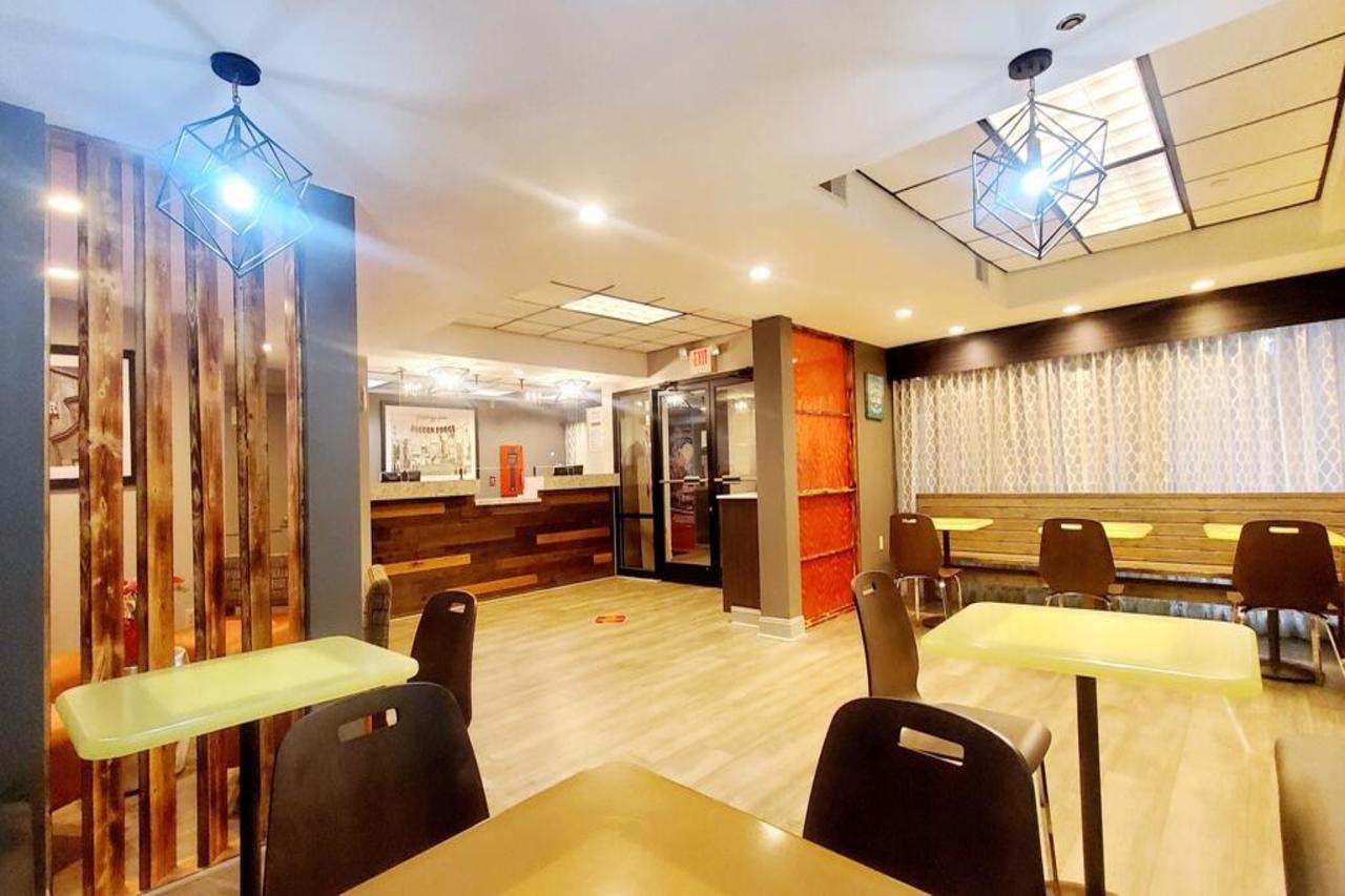 Super 8 By Wyndham Pigeon Forge-Emert St Ngoại thất bức ảnh