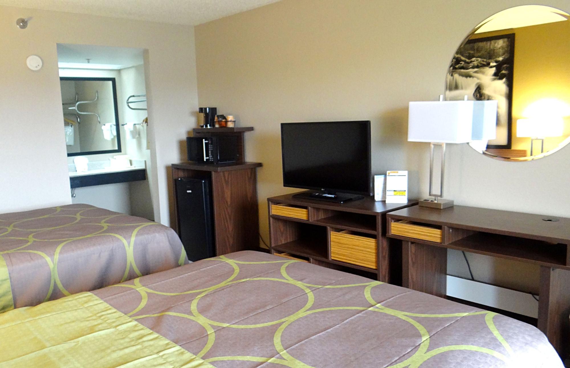 Super 8 By Wyndham Pigeon Forge-Emert St Ngoại thất bức ảnh