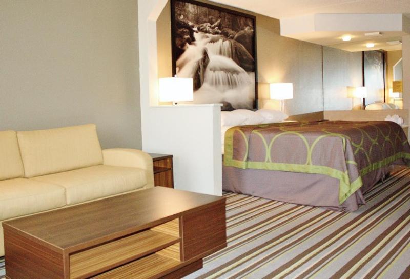 Super 8 By Wyndham Pigeon Forge-Emert St Ngoại thất bức ảnh